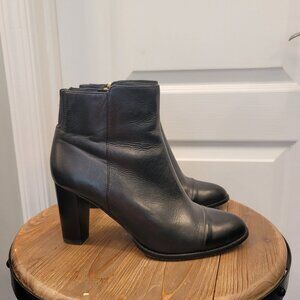 Clarks Black Ankle Boots Bootie Size 10.